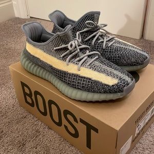 Yeezy Boost 350 V2 Ash Blue Size 12 US